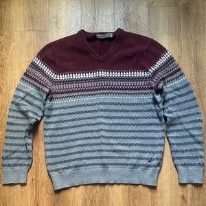 Nautica Men's V-Neck Fall Winter Holiday Sweater in Burgundy and Gray